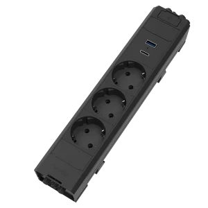 Multipresa in tecnopolimero autoestinguente con 3 prese tipo Schuko, 1 USB tipo A e 1 USB tipo C