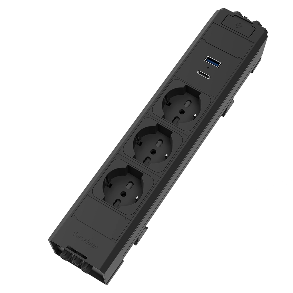 Multipresa in tecnopolimero autoestinguente con 3 prese tipo Unel, 1 USB tipo A e 1 USB tipo C