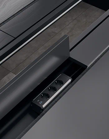 Prese e multiprese per mobili